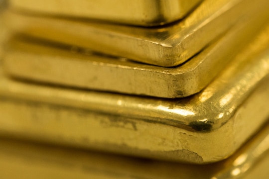 Gold Is Forecast to Rise 6% by the Middle of 2026