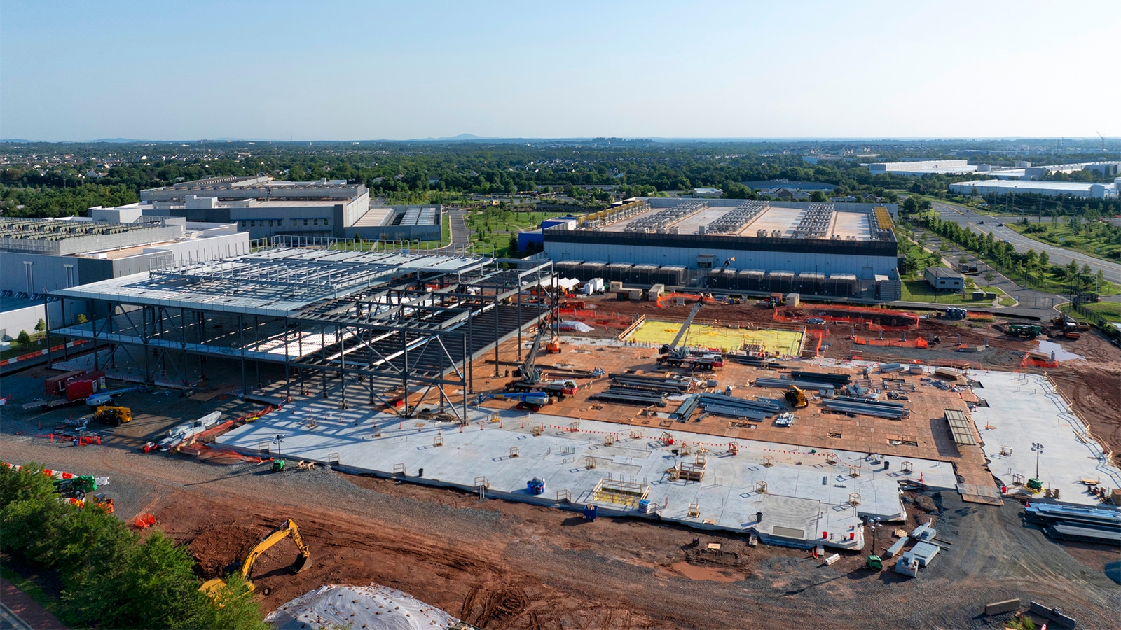 Photo of a data center under construction.