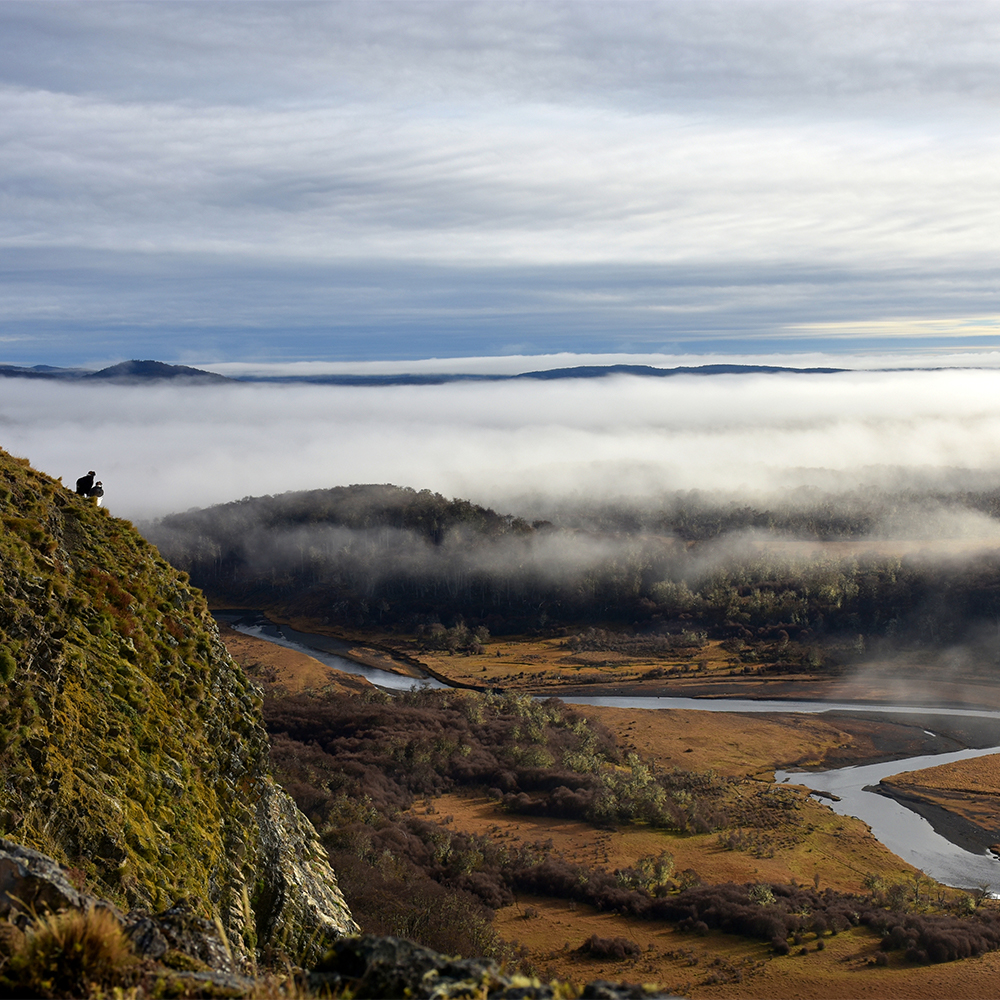 Vast landscape with a river and mountains